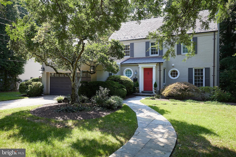 2844 Albemarle St NW, Washington, DC 20008 - photo 1