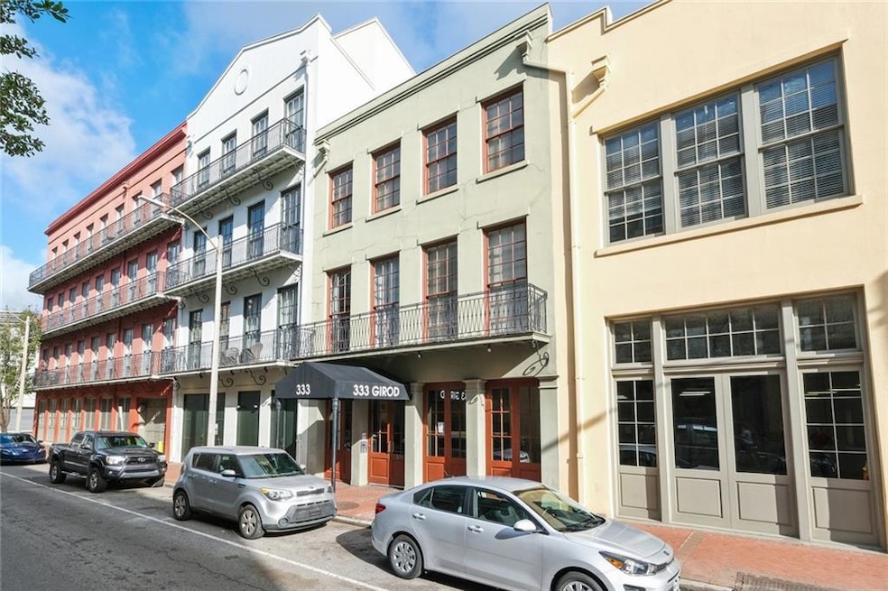333 Girod St unit 304, New Orleans, LA 70130 - photo 1