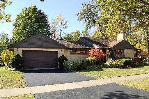 787 E Forest Ave, Des Plaines, IL 60018 - photo 1