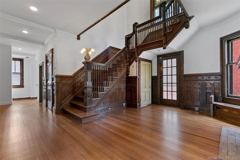 131 Dwight St unit 1, New Haven, CT 06511 - photo 1