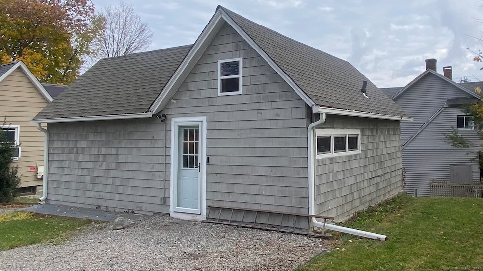 For Rent $1,700/month