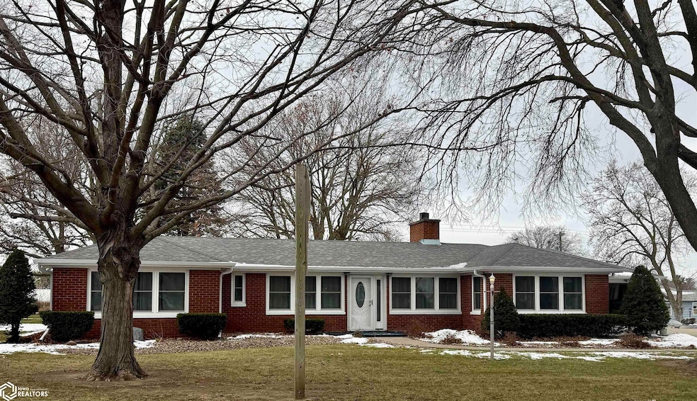 Pending $230,000 • Co-Listing Agent