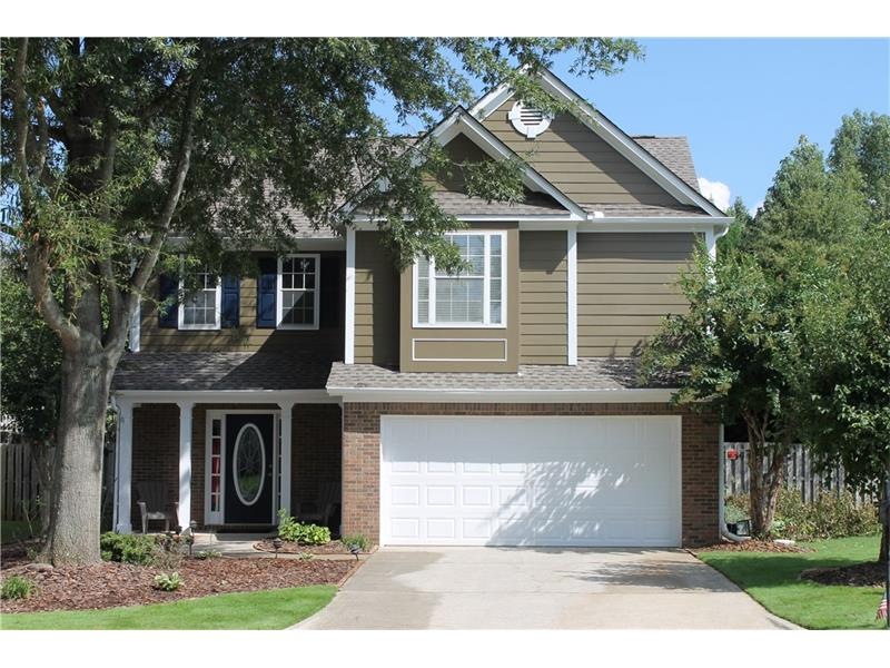 This wonderful home in the  cul-de-sac has one yea