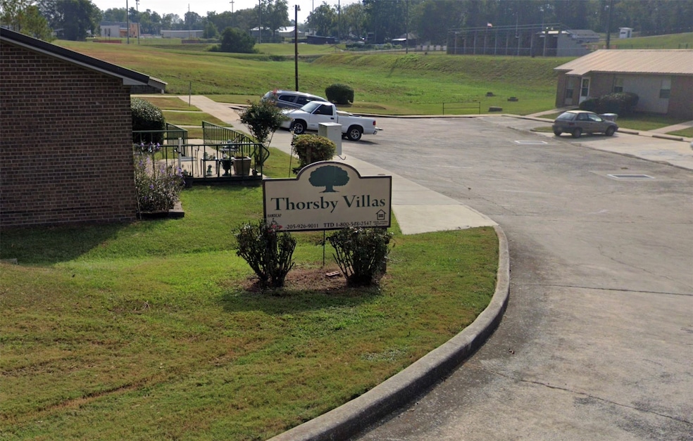 Thorsby Villas, Thorsby, AL 35171 - photo 1