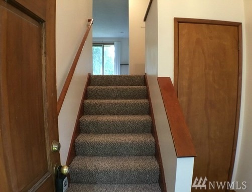 17210 E Lake Goodwin Rd, Stanwood, WA 98292 - photo 1