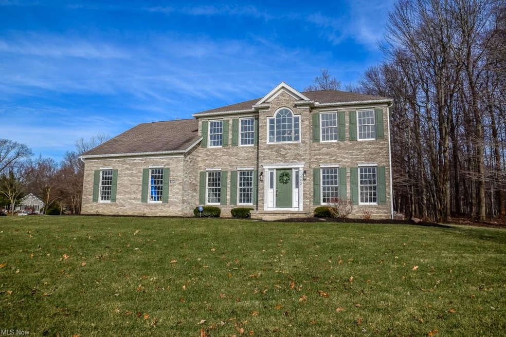 Stunning 4 bedroom colonial!