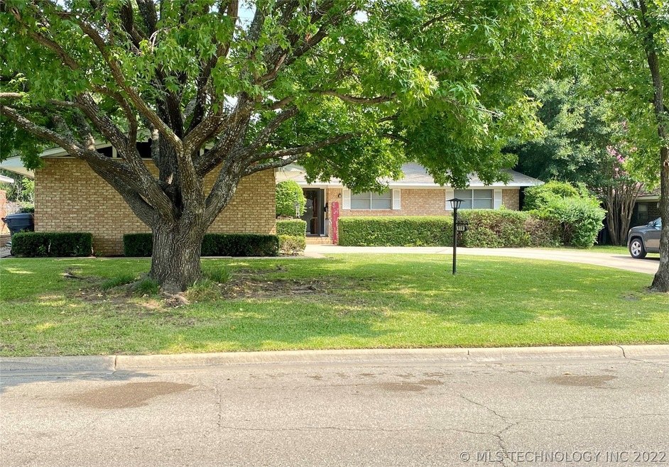 919 Cottonwood Street