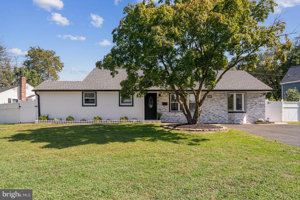 808 Colby Ave, Delran, NJ 08075 - photo 1