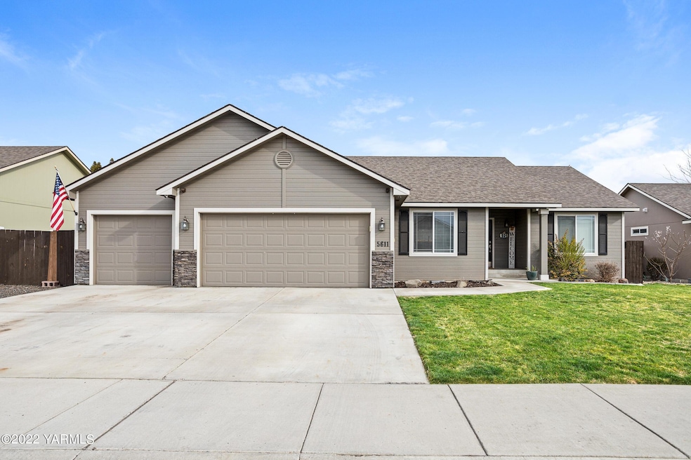 5611WWhatcom_01
