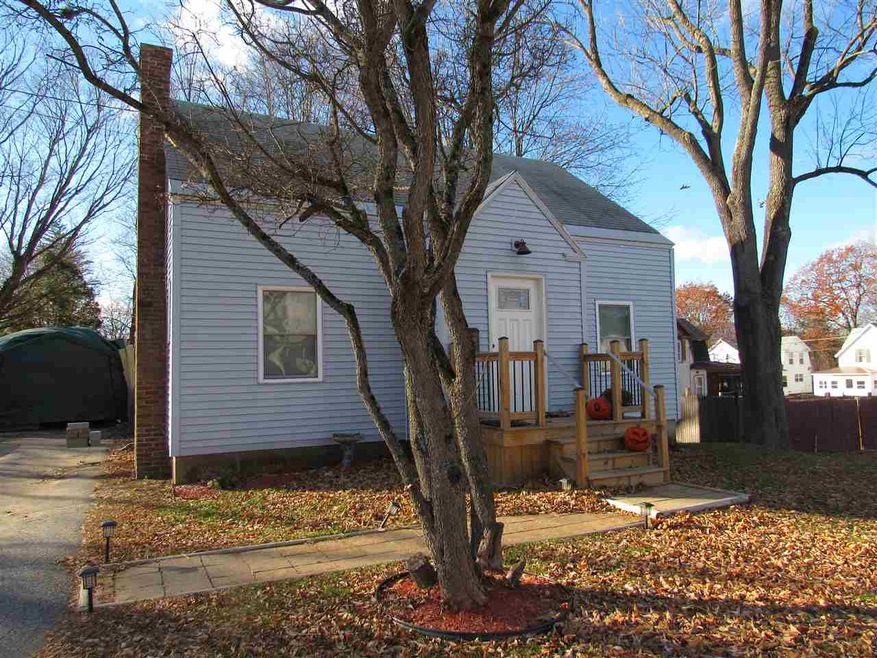 6 Benton Ave, Claremont, NH 03743 - photo 1