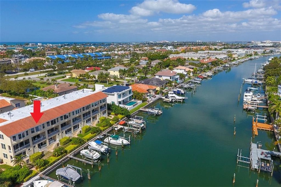 Waterfront town home on Tierra Verde's 200-ft. wid