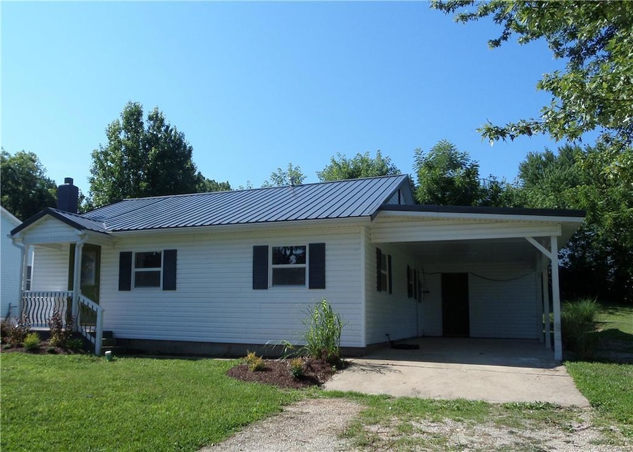 607 Magnolia Aly, Dixon, MO 65459 - photo 1