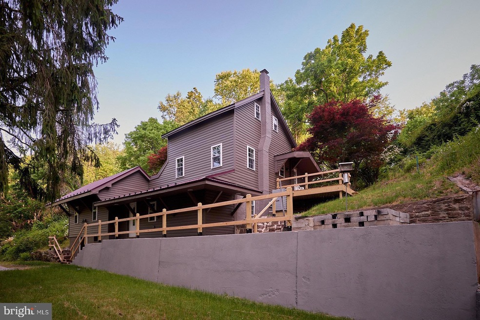 1321 Wyomissing Rd, Mohnton, PA 19540 - photo 1