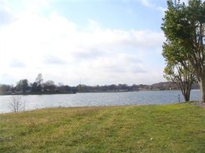 877 SE Dru Cove, Greensburg, IN 47240 - photo 1