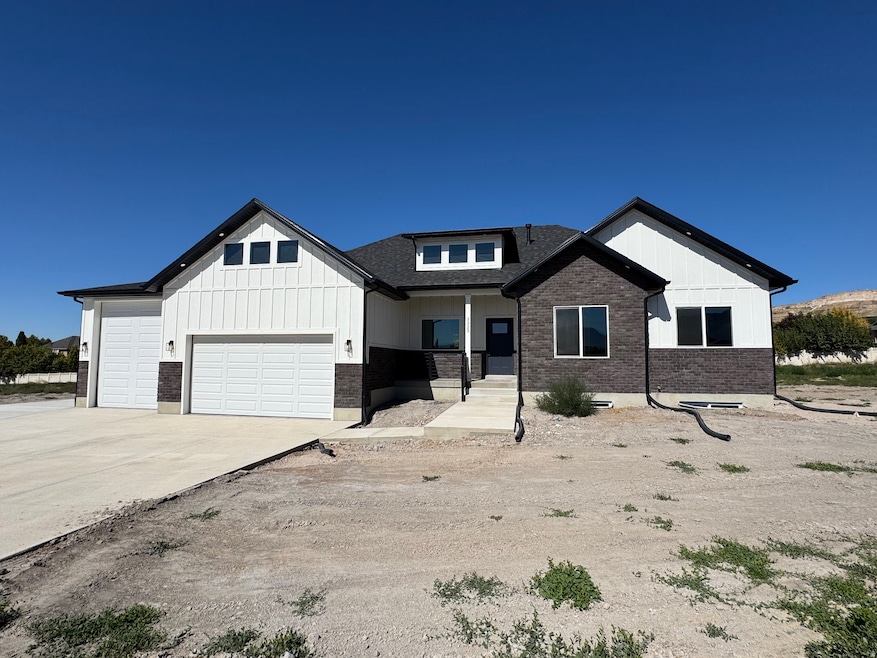 3323 1200 West St, Farr West, UT 84404 - photo 1