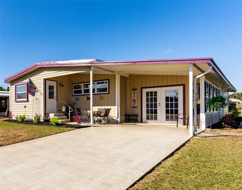 36749 Strand Dr, Zephyrhills, FL 33542 - photo 1