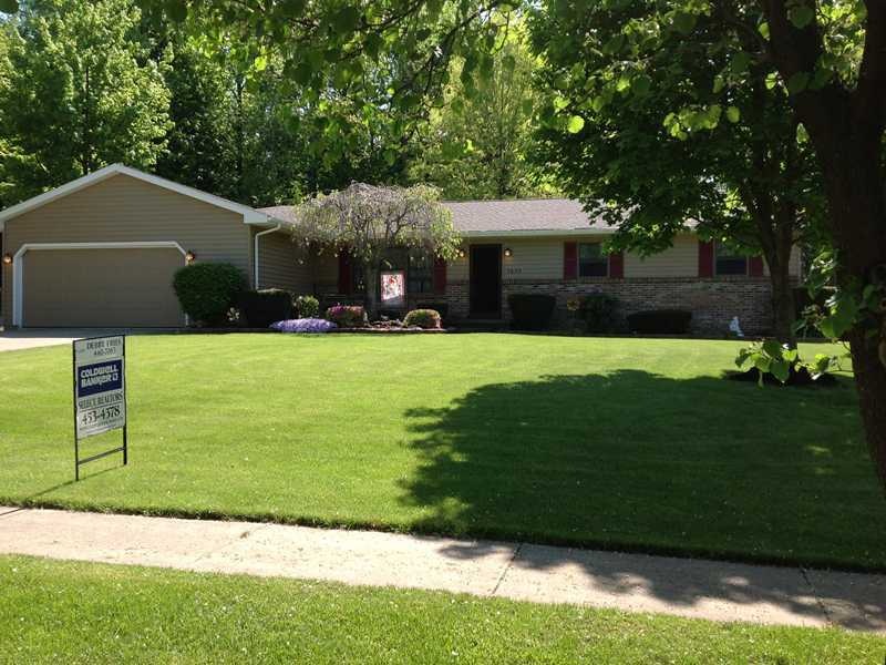 3620 Bon View Dr, Erie, PA 16506 - photo 1