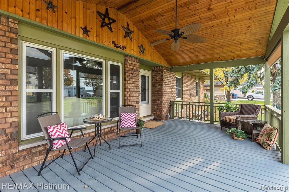 Covered porch