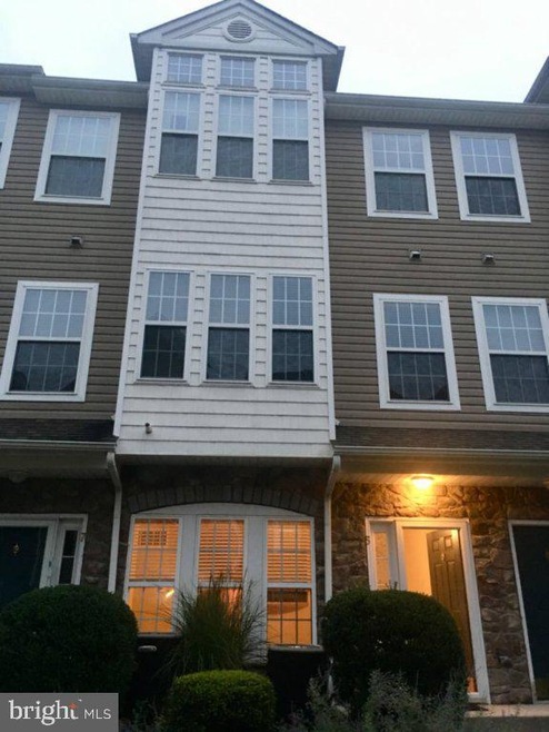 5 Fawn Ct unit DD5, Delran, NJ 08075 - photo 1