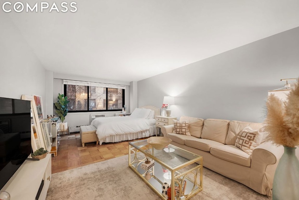 Chelsea Lane unit 3FS, New York, NY 10011 - photo 1