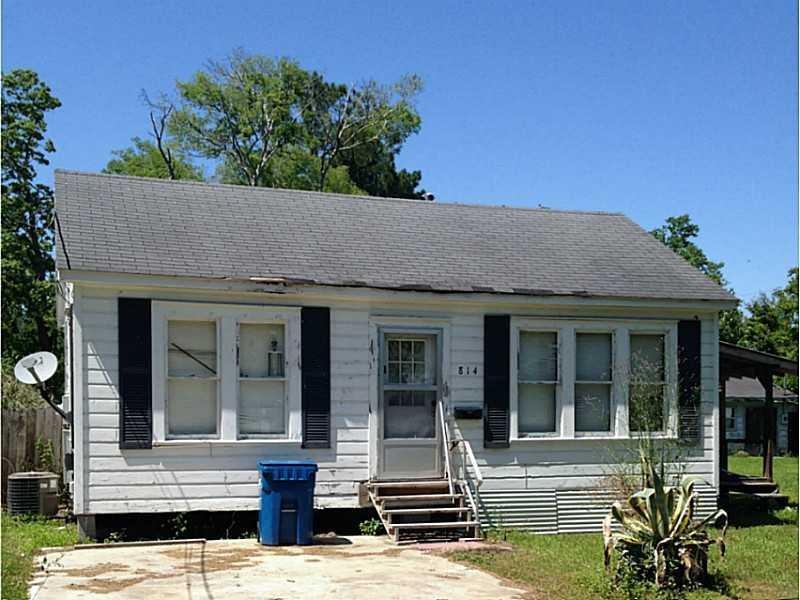 Exterior Front.