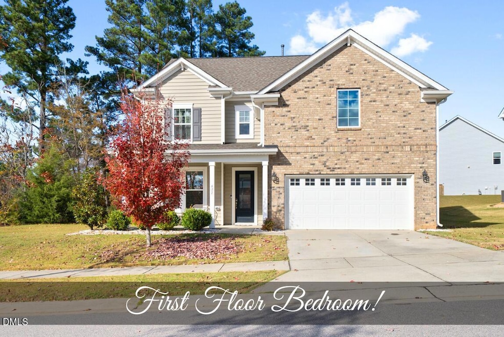 For Sale $489,900 • Co-Listing Agent