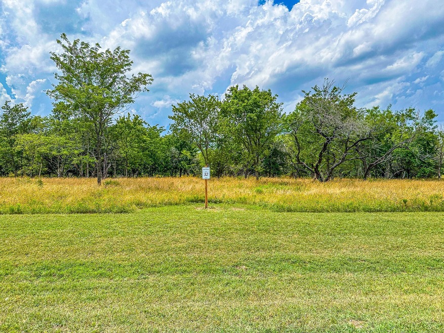 Lot 32 Grison Cir, Corsicana, TX 75109 - photo 1