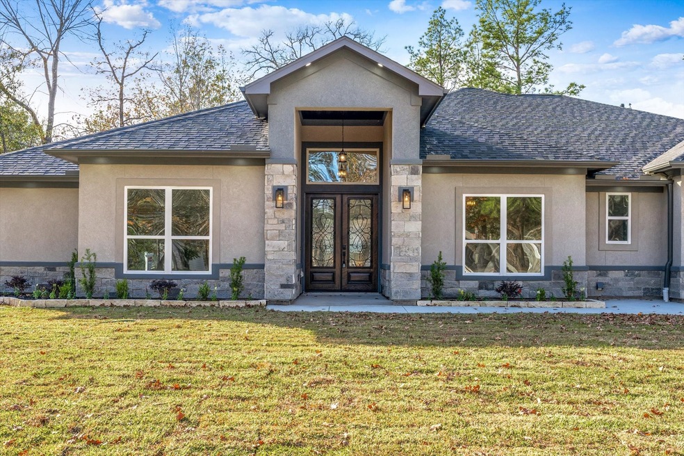 707 Weisinger Dr, Magnolia, TX 77354 - photo 1