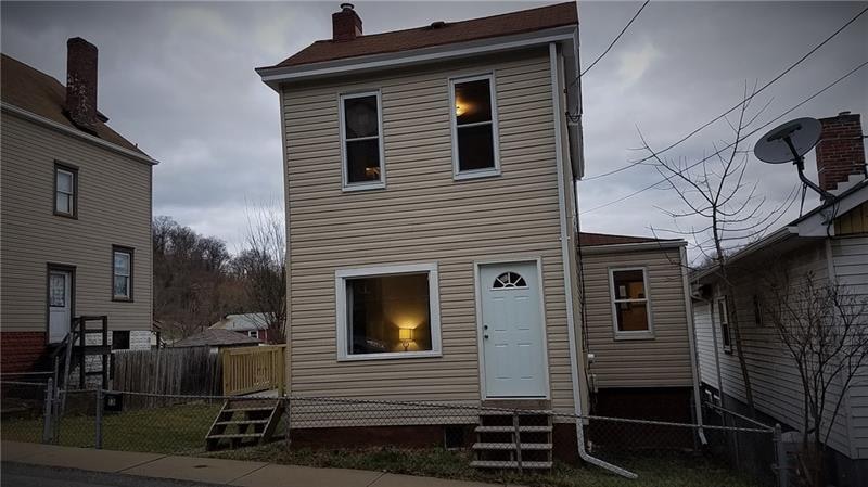 Welcome home 13 Spring St.