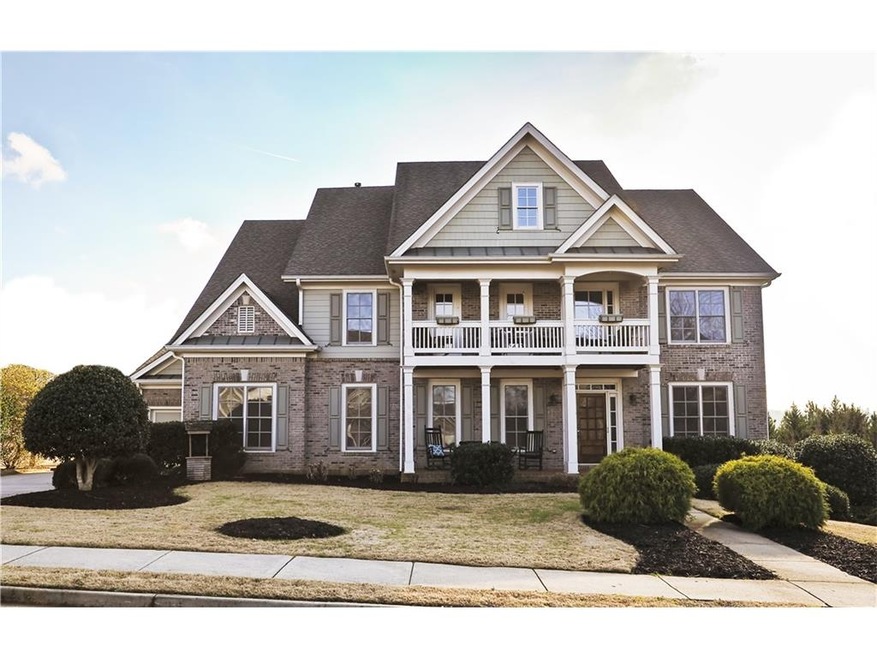 Beautiful executive home located in River Green Ne