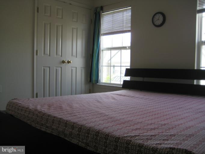 23092 Fontwell Square unit 1403, Sterling, VA 20166 - photo 1