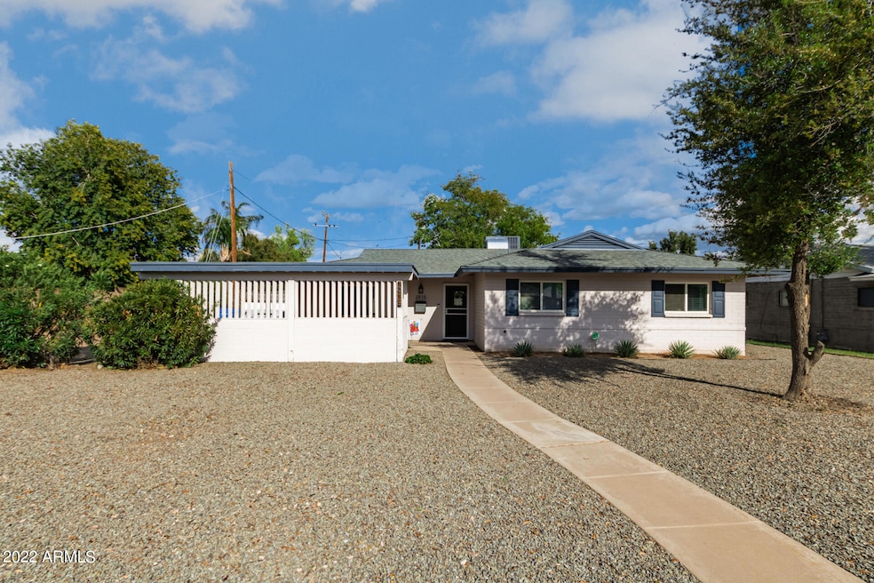 2915 N Evergreen St, Phoenix, AZ 85014 - photo 1