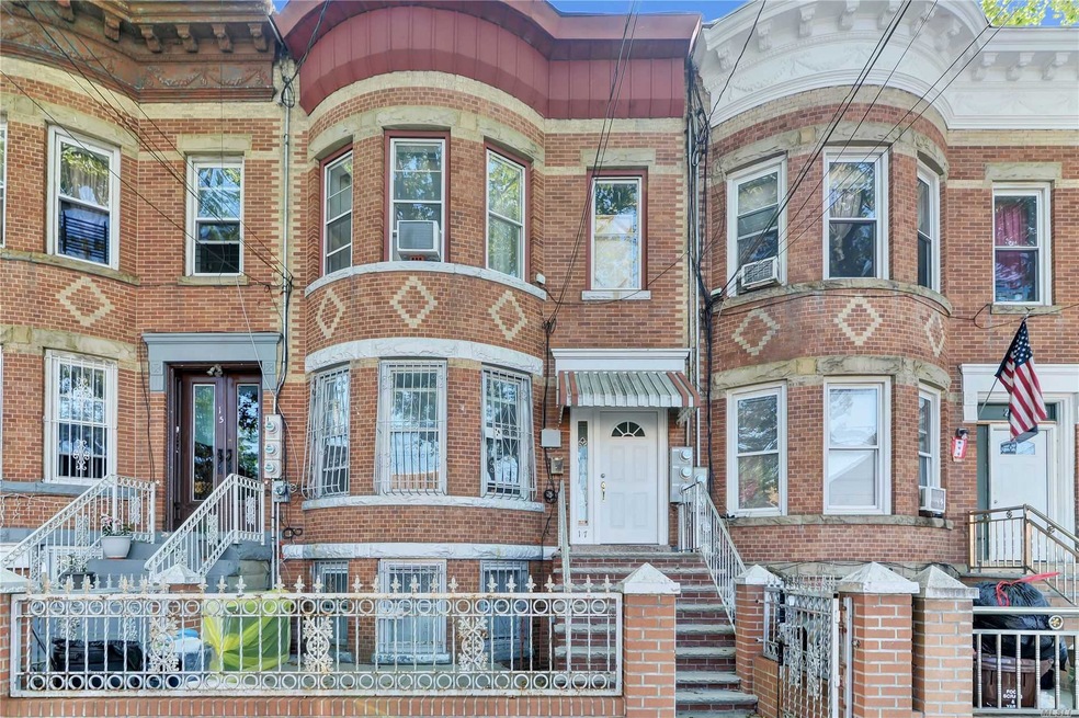 17 Nichols Ave unit 1, Brooklyn, NY 11208 - photo 1