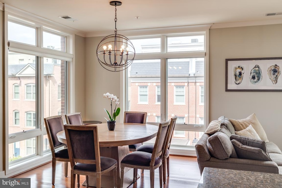 915 N Patrick St unit 301, Alexandria, VA 22314 - photo 1