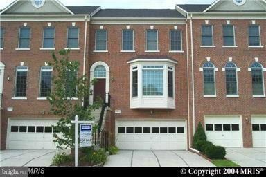 4505 Fair Valley Dr, Fairfax, VA 22033 - photo 1