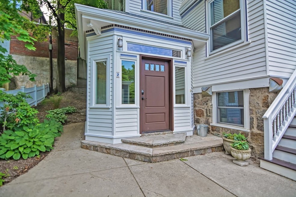 91 University Rd unit 2, Brookline, MA 02445 - photo 1