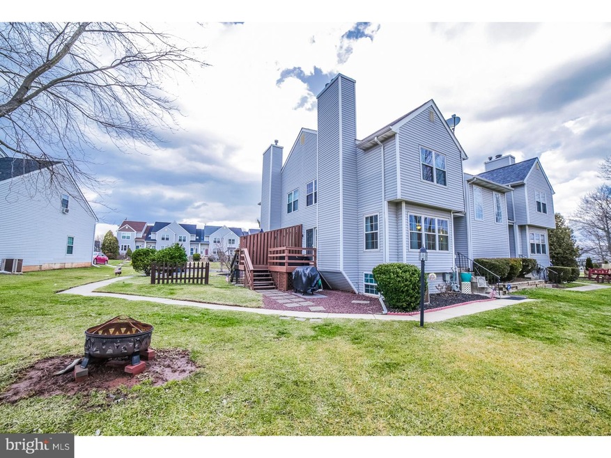 122 Dawn Dr, Lansdale, PA 19446 - photo 1