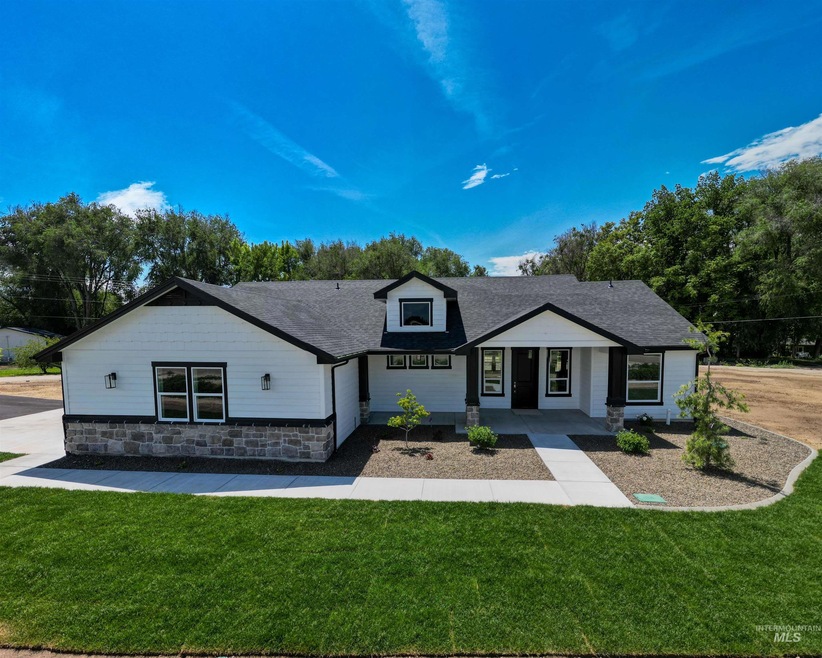 346 W Georgia Ave, Nampa, ID 83686 - photo 1