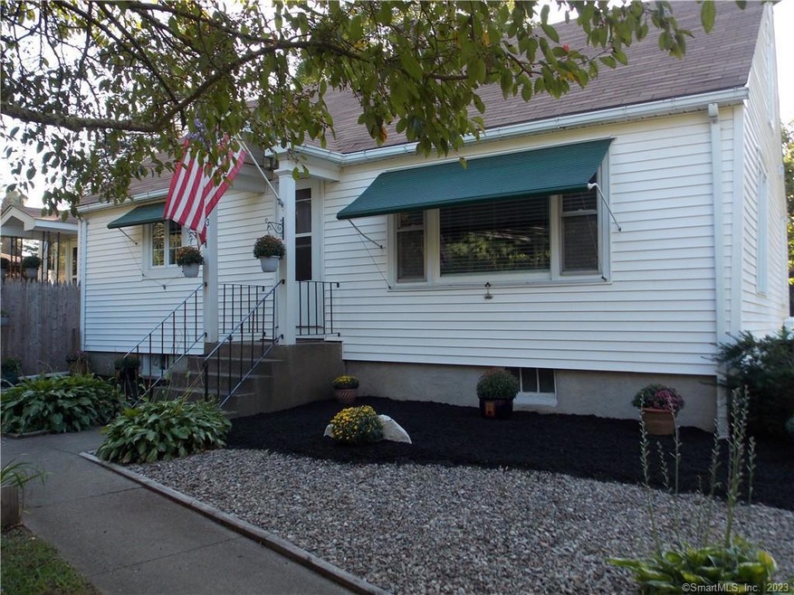 533 Putnam Rd, Danielson, CT 06239 - photo 1