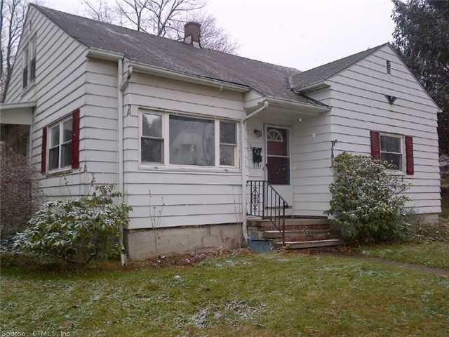 304 Farmington Ave, Waterbury, CT 06710 - photo 1