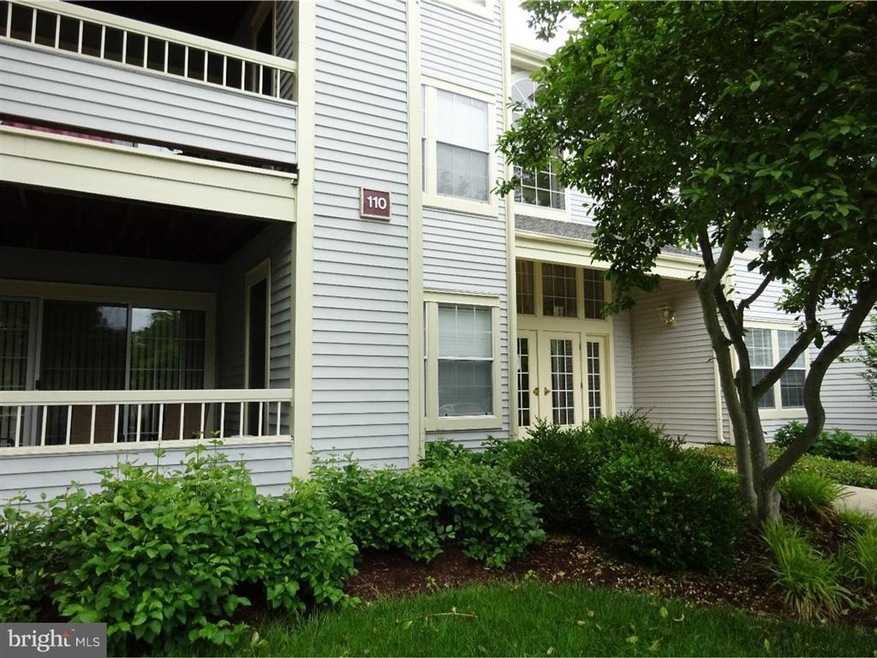 110 Lowell Ct unit 9, Princeton, NJ 08540 - photo 1