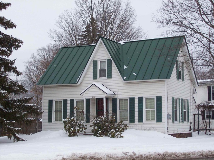 230 Broad St, Claremont, NH 03743 - photo 1