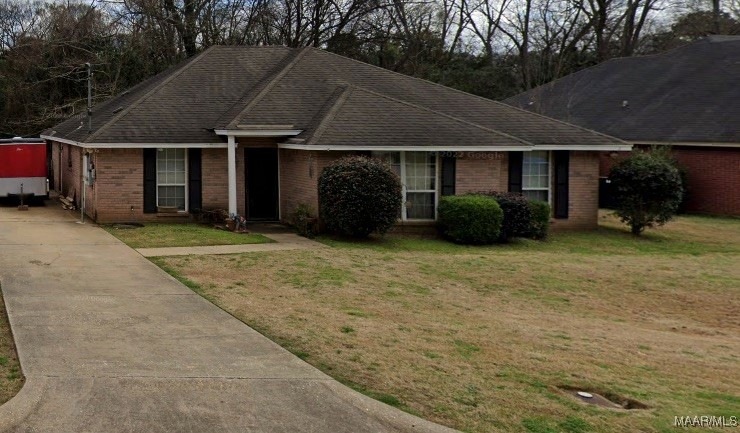 379 Forest Park Dr, Montgomery, AL 36109 - photo 1