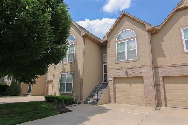 15826 W 62nd St, Shawnee, KS 66217 - photo 1