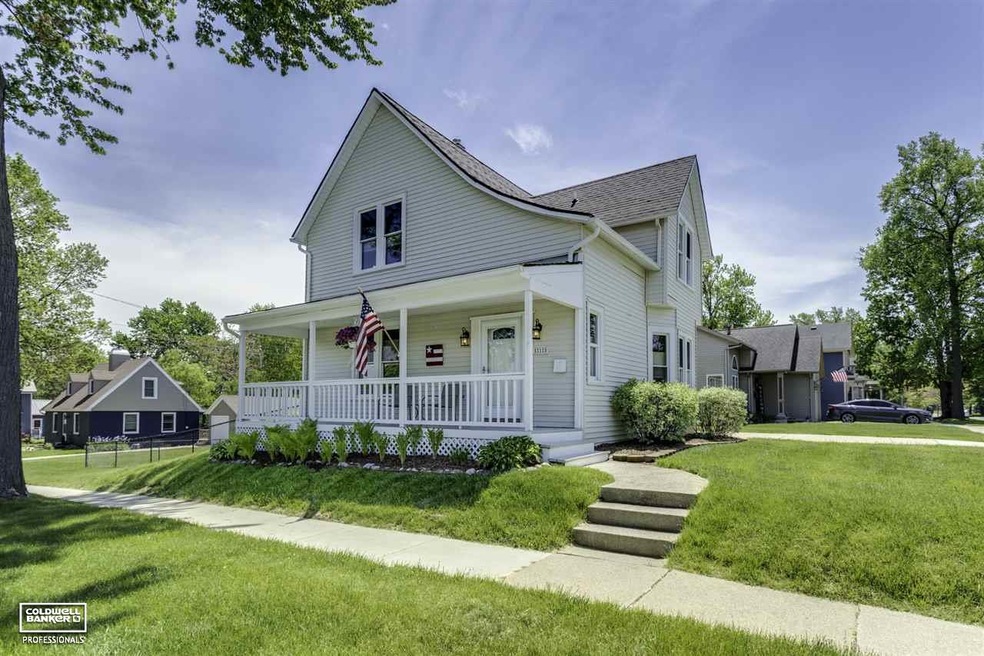 518 Garfield St, Port Huron, MI 48060 - photo 1