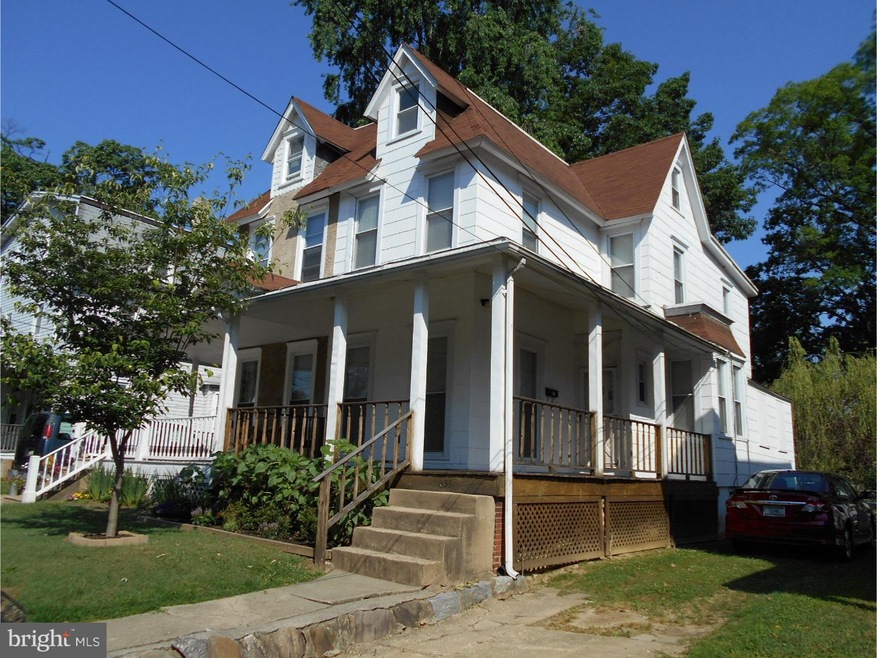633 Beechwood Ave, Darby, PA 19023 - photo 1