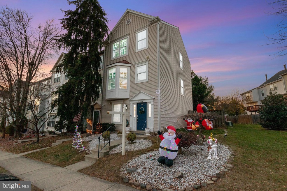 6204 William Mosby Dr, Centreville, VA 20121 - photo 1