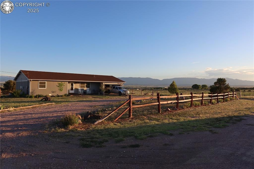 12 9th Ave, Penrose, CO 81240 - photo 1
