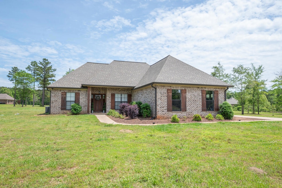 Under Contract $325,000