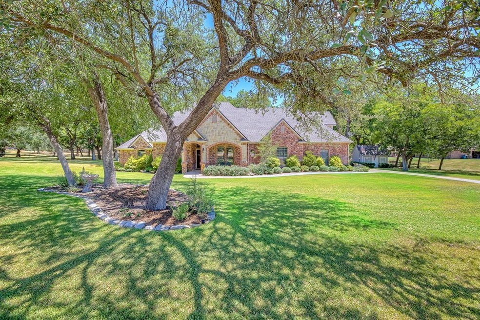 5617 Maple Valley Dr, Azle, TX 76020 - photo 1